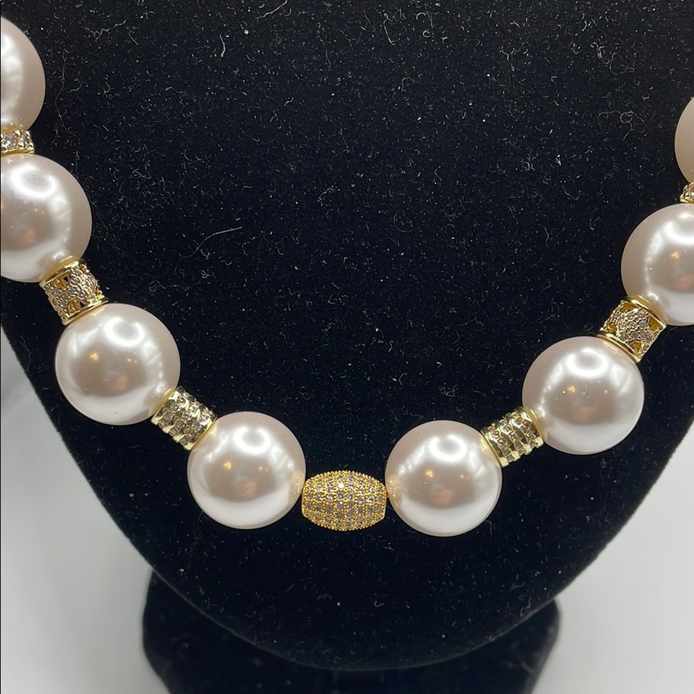 Timeless White and 14k Gold Pearl Necklace